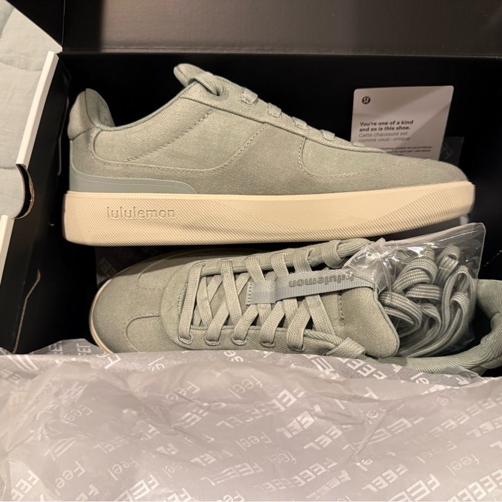 lululemon athletica womens sneakers